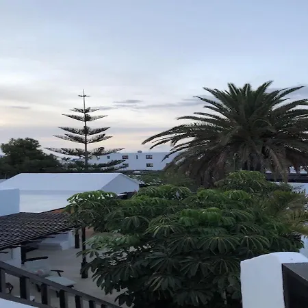 Mare Bella Chao Sea View Private Heated Solar Pool Ac Puerto del Carmen (Lanzarote)