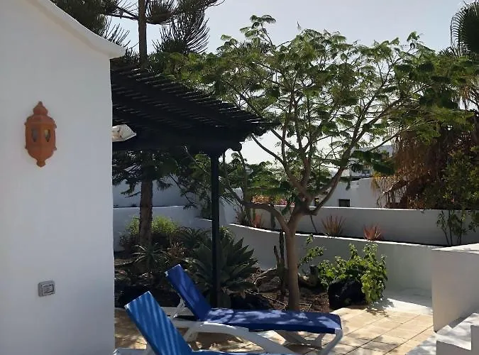 Mare Bella Chao Sea View Private Heated Solar Pool Ac Villa Puerto del Carmen (Lanzarote)