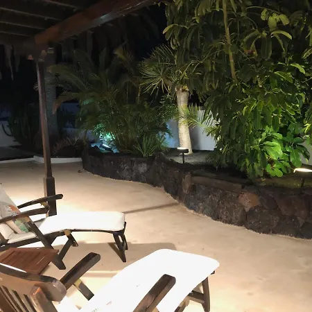 Mare Bella Chao Sea View Private Heated Solar Pool Ac Puerto del Carmen (Lanzarote)