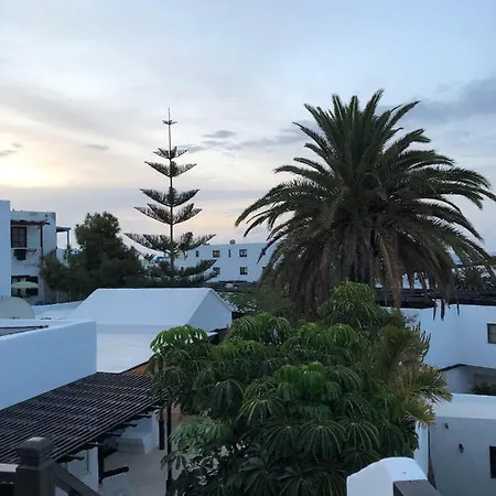 Willa Mare Bella Chao Sea View Private Heated Solar Pool Ac Puerto del Carmen (Lanzarote)