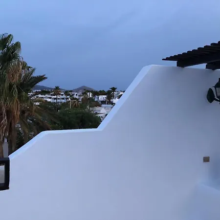 Mare Bella Chao Sea View Private Heated Solar Pool Ac Villa Puerto del Carmen (Lanzarote)