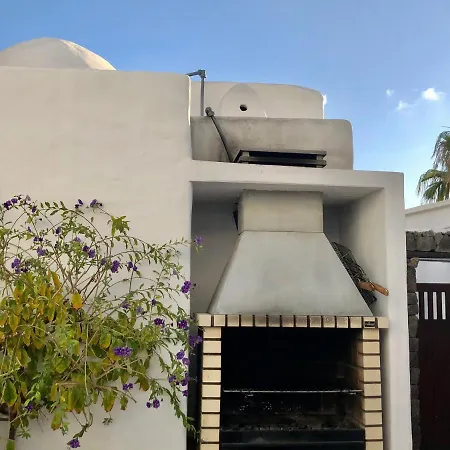 Mare Bella Chao Sea View Private Heated Solar Pool Ac Puerto del Carmen (Lanzarote)